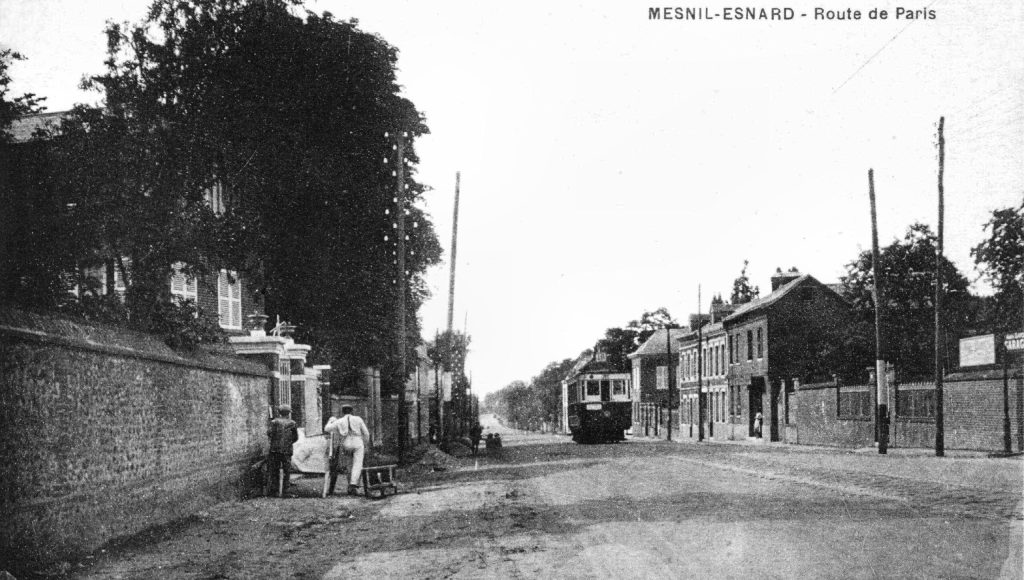 Tram route de Paris